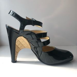 Chanel Black & Beige Patent Leather Pumps 40